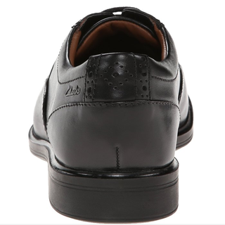 Clarks Gabson Apron 男款商务皮鞋