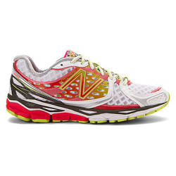 new balance W1080v3 女款缓震跑鞋