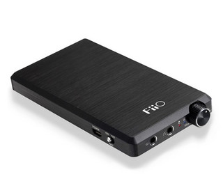 FiiO 飞傲 E12 便携耳机放大器