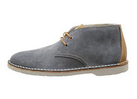 41.5码起：Clarks 其乐 Herren Derby 男士系带休闲靴 深灰色