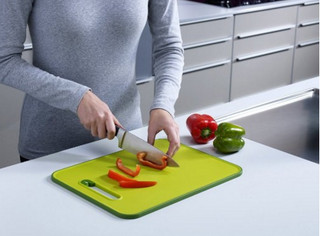 Joseph Joseph Chopping Board 创意砧板带磨刀器