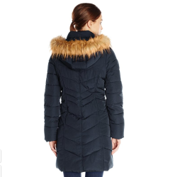 TOMMY HILFIGER Chevron-Quilted 女款羽绒服