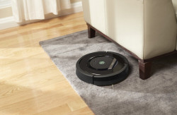 iRobot Roomba 782 智能扫地机器人（220V电压）