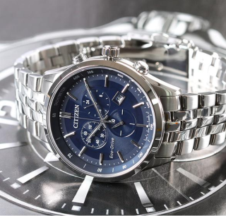 CITIZEN 西铁城 Sapphire Collection AT2141-52L 男款光能动腕表 42mm 蓝色 银色 不锈钢