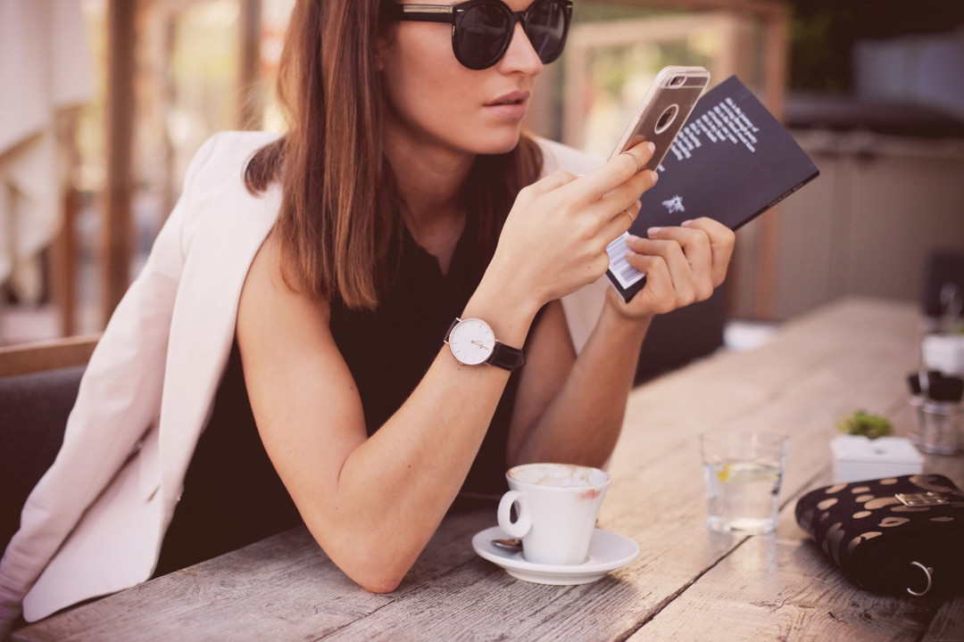 #有货自远方来#2015黑五粗暴晒单：Daniel Wellington Classic Reading 女表神价到手