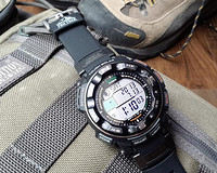 新低价：CASIO 卡西欧 PRW-2500-1CR 登山系列 男款电波表