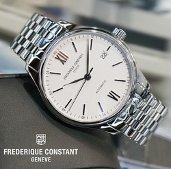 Frederique Constant 康斯登 FC303WN5B6B 男款机械腕表