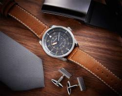CITIZEN 西铁城 AW1361-10H 男款光动能腕表