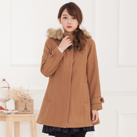 earth music&ecology 10144I31020 牛角扣连帽女士大衣