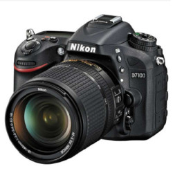 Nikon 尼康 D7100 18-105单反套机