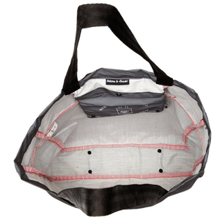 Herschel Packable Travel Tote 旅行手提包