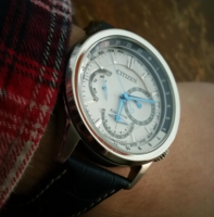Citizen 西铁城 Calendrier Eco-Drive BU2020-02A 男士光动能腕表