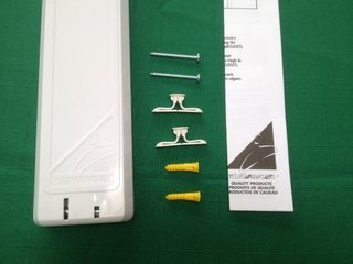 ARROW AH12 箭头挂墙式可隐藏衣架