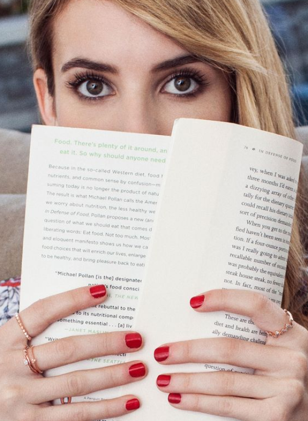 小个子也有春天——和Emma Roberts 学穿搭