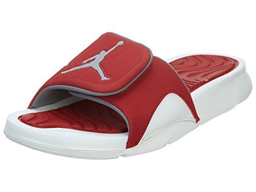 Nike Jordan除了篮球鞋还有拖鞋