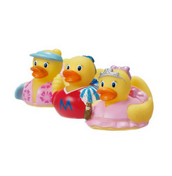 Munchkin 麦肯齐 喷水小鸭洗澡玩具 3个装 