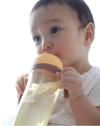 pigeon 贝亲 大容量婴幼儿童训练吸管杯 企鹅杯 330ml