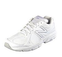 限尺码：New Balance WX633 白色训练鞋女士 美码 6.5
