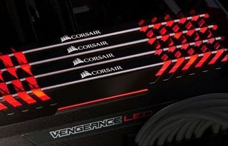 CORSAIR 美商海盗船 Vengeance 复仇者 LED  DDR4 3000 32GB(16Gx2条) 台式机内存 白光