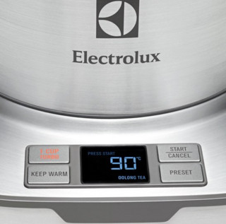 Electrolux 伊莱克斯 EEK7804S 电热水壶 1.7L