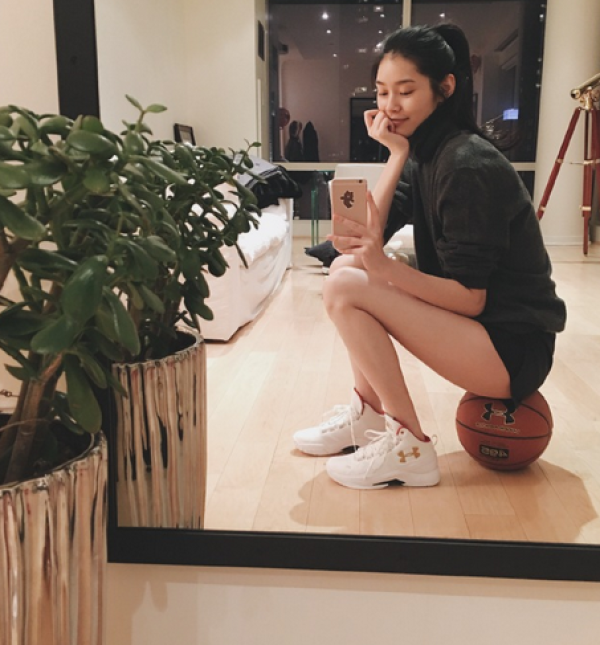 超模光鲜亮丽的背后,不止是互相伤害
