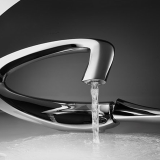 BRAVAT 贝朗 ZAHA 电子触控四水流龙头（Zaha Hadid扎哈.哈迪德团队作品）
