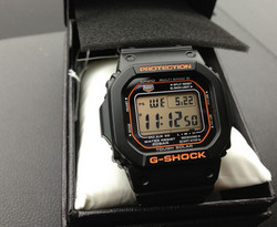 CASIO 卡西欧 G-SHOCK GWM5610-1 男款电波表