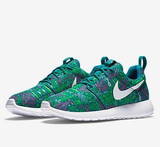 NIKE 耐克 ROSHE ONE PRINT PREMIUM 女士休闲运动鞋