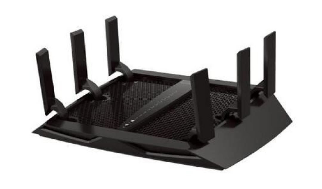 不仅长得强悍：NETGEAR 网件 R8000 AC3200M 路由器开箱使用