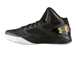 UNDER ARMOUR 安德玛 Clutchfit Drive II 男款篮球鞋