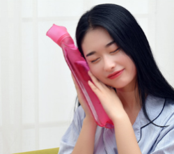 收纳盒、手套、自行车坐垫等