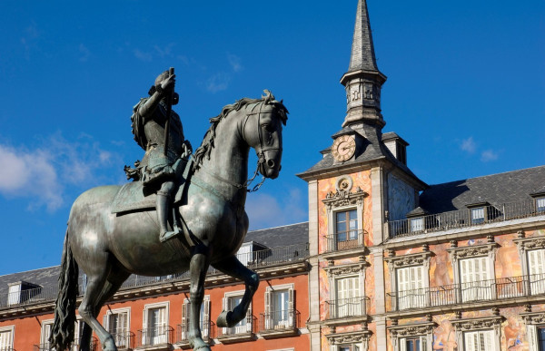 自由行:北京直飞西班牙9-10天往返含税机票加