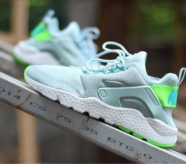NIKE 耐克 AIR HUARACHE RUN ULTRA 女子运动鞋