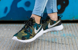 NIKE 耐克 ROSHE ONE PRINT 男款休闲鞋