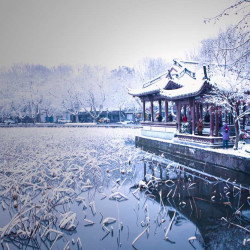 北京-杭州4天自由行（往返含税机票+首晚住宿）