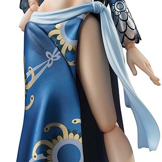Mega House ONE PIECE 海贼王 女帝 汉库克 PVC&ABS材质 涂装可动手办（蓝色款）