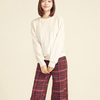 Meters/bonwe 美特斯邦威 女士字母印花短款卫衣