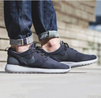 NIKE 耐克 ROSHE ONE SE 男士休闲运动鞋