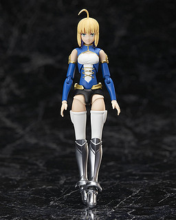 BANDAI 万代 Fate/Grand Order Saber 誓约胜利之剑 ABS&PVC材质 涂装完成版 模型手办（高14cm，可动）