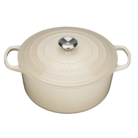 酷彩Le Creuset 签名铸铁圆砂锅 24cm 杏仁色 211772468