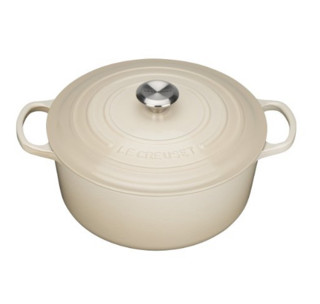 Le Creuset 签名铸铁圆砂锅 24cm 杏仁色 211772468