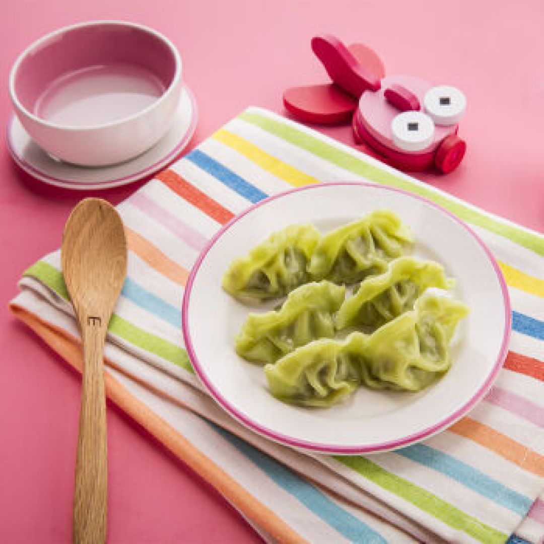 家里小吃货的打卡-三全 儿童水饺 虾仁胡萝卜口味 开袋试吃