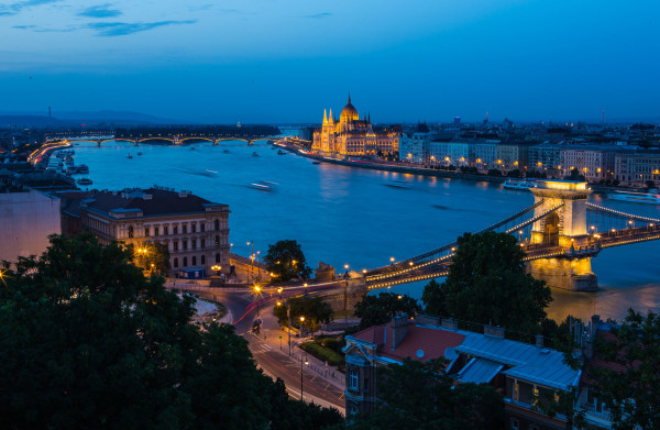 再补货:上海-德国+奥地利+捷克+匈牙利10天7晚