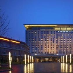廊坊固安福朋喜来登酒店1晚 （2大1小自助早晚餐+新年活动+儿童乐园）