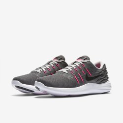 NIKE 耐克 LUNARSTELOS 女子跑步鞋