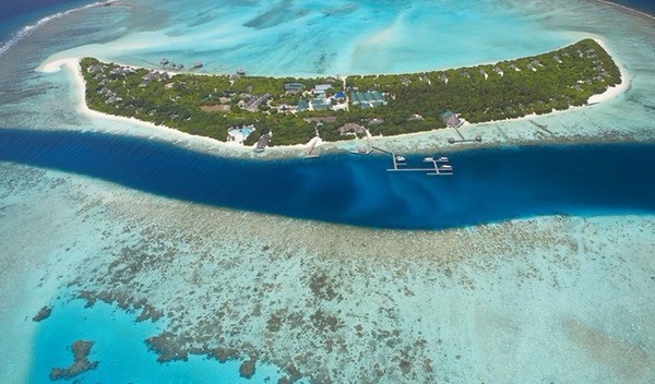 全国多地-马代神仙珊瑚岛6-7天自由行（机票+2沙2水+早晚餐）