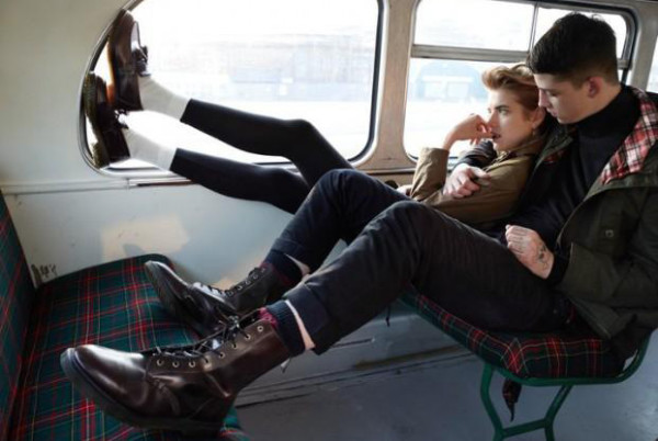 Dr. Martens 演绎英伦经典风尚