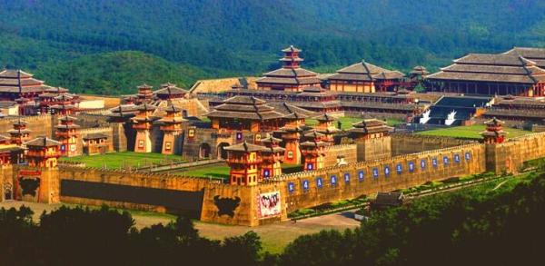 全国多地-杭州+横店4天3晚自由行(往返含税机票+1晚杭州2晚横店酒店住宿)