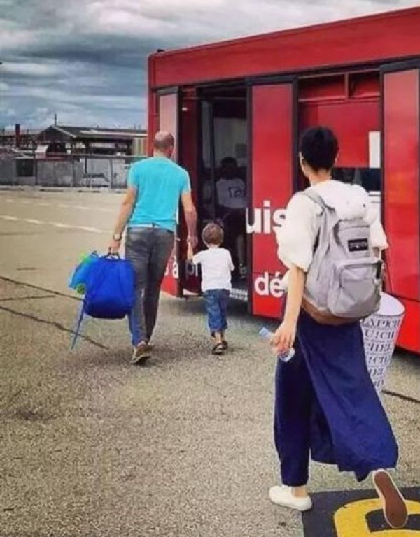 JanSport 杰斯伯 高性价比之选