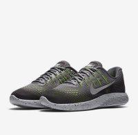 NIKE 耐克 LunarGlide 8 Shield 女子跑步鞋
